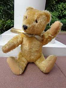 vintage STEIFF teddy bear, blonde mohair, made about in the 1950ties.