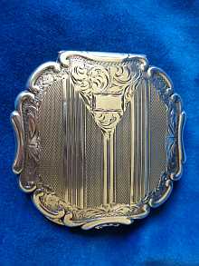 Antike Puderdose mit originalem Spiegel, 800er massiv Silber, um 1880-1900.