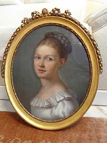 Antikes Gemälde, Biedermeier-Porträt einer schönen, jungen Frau, um 1810.