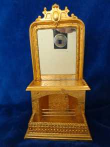 Puppenstubenzubehör, Puppen-Möbel, Kleidung für Puppen, nachhaltig und