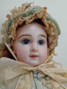Französische antike Depose tete Jumeau Puppe , geschlossener Mund, um 1885.